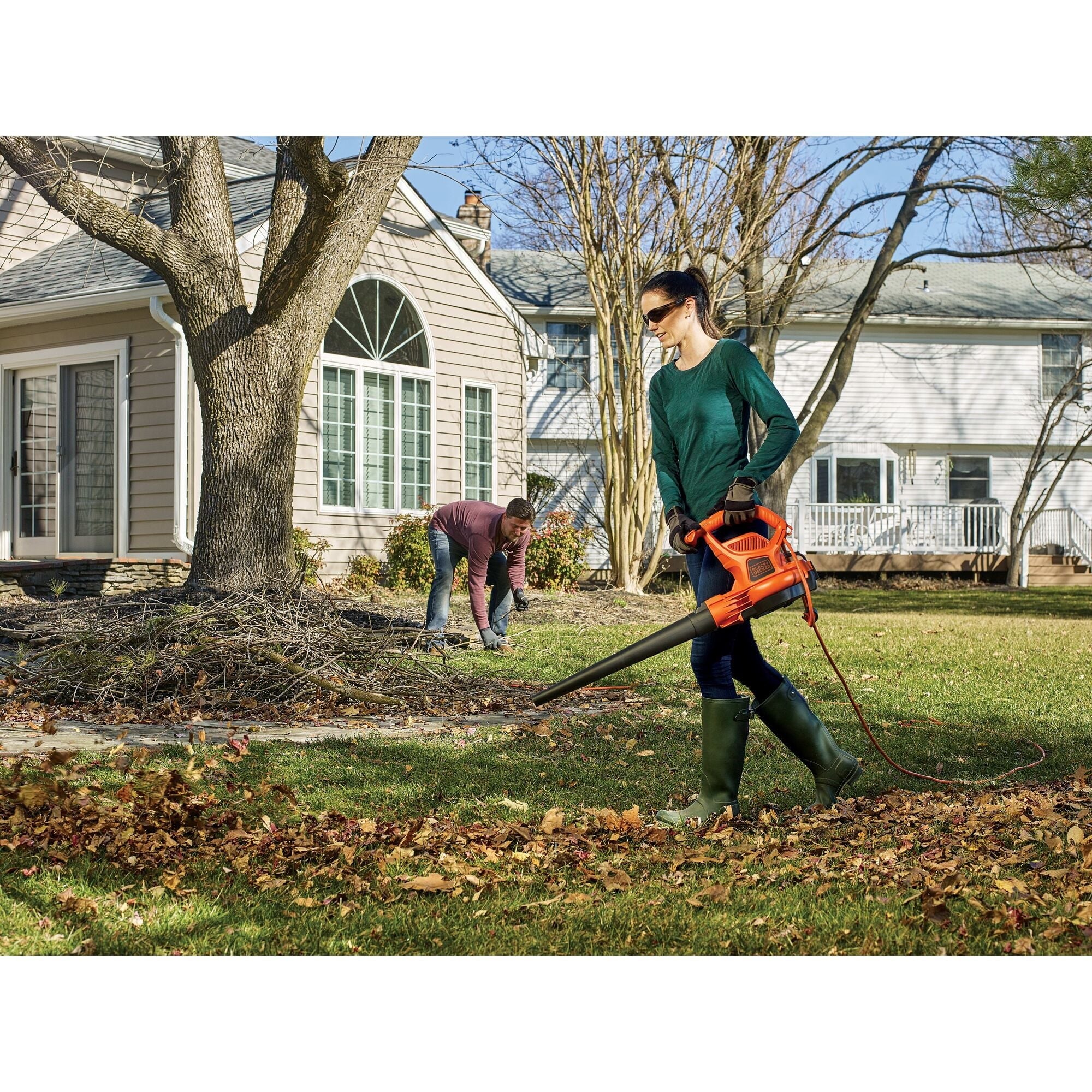 BLACK+DECKER 3-In-1 Electric Leaf Blower, Leaf Vacuum, Mulcher, (BEBL7000)